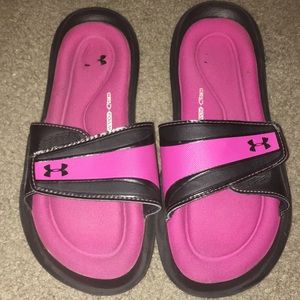 Under armor  slides